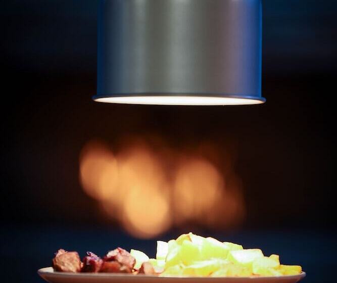 هتل Sazano Wine Cellar &