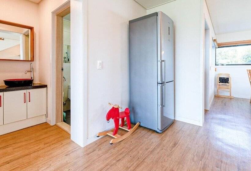 Jeju Damongchae Pension