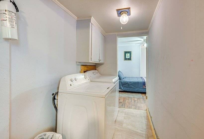Family Friendly Home Near Parks & Lakes!