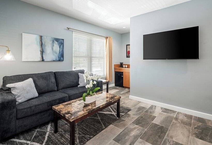 Kasa La Flora And Impala Miami Beach