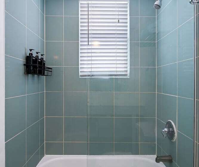 Kasa La Flora And Impala Miami Beach