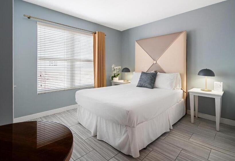 Kasa La Flora And Impala Miami Beach