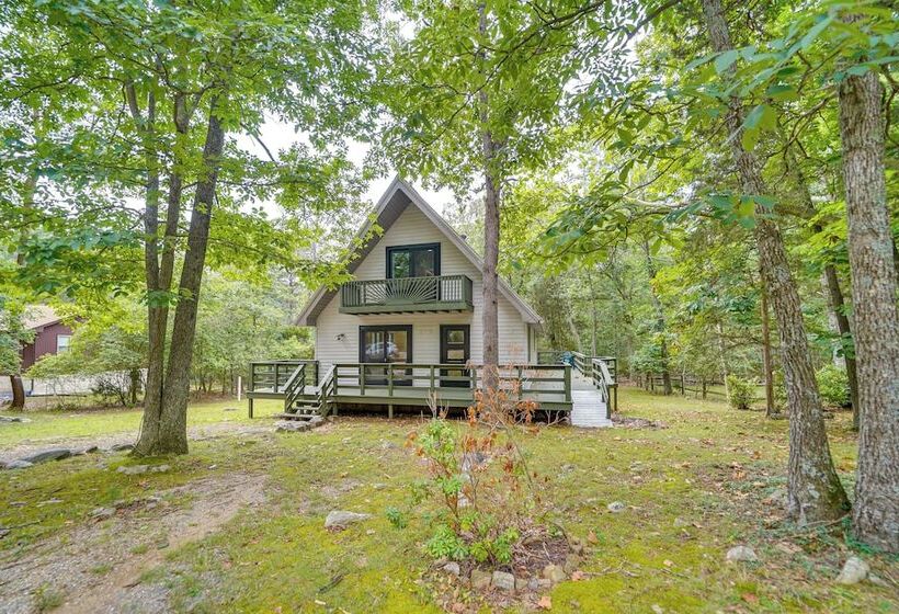 1 Mi To Massanutten Resort: Cabin W/ Fire Pit!