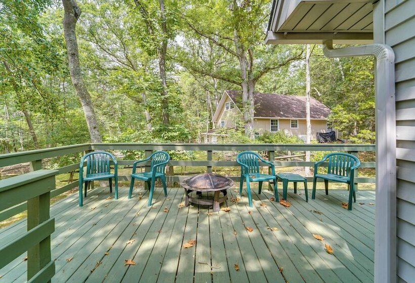 1 Mi To Massanutten Resort: Cabin W/ Fire Pit!