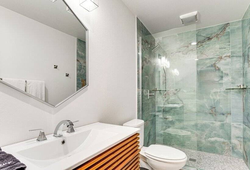 Modern Georgetown Home < 2 Mi To Blue Hole Park!