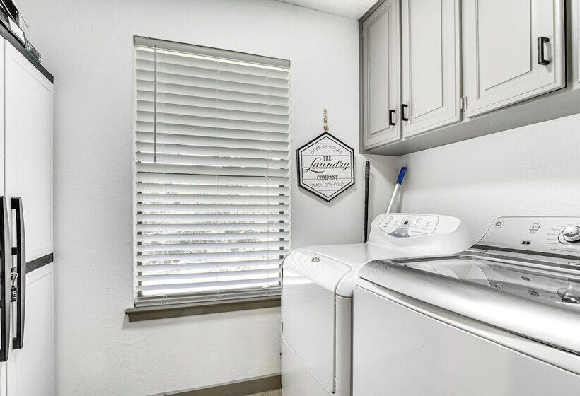 Modern Georgetown Home < 2 Mi To Blue Hole Park!