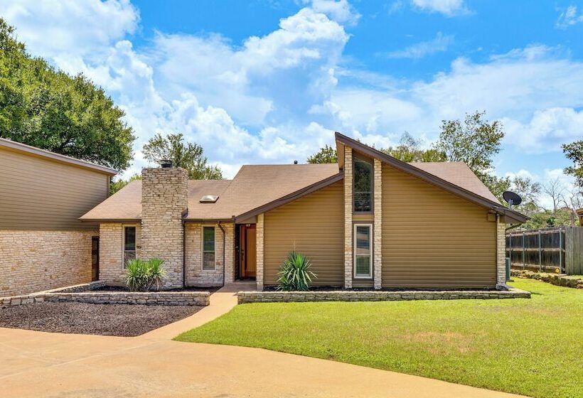 Modern Georgetown Home < 2 Mi To Blue Hole Park!