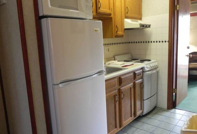 Mohican Resort Motel