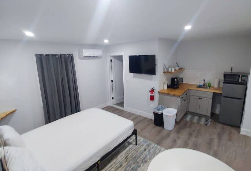 فندق على الطريق Vermont Suites