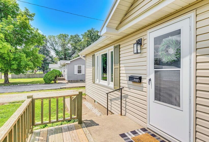 Peaceful Robinson Home W/ Yard, Near Golf Courses!