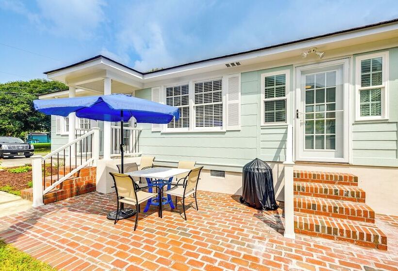 Walk To Ocean: Pearl Cottage In Atlantic Beach