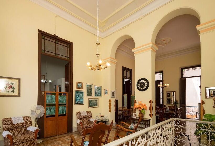 Pension Casa Colonial Marlen Y Lachi