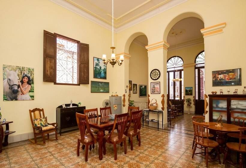 Pension Casa Colonial Marlen Y Lachi