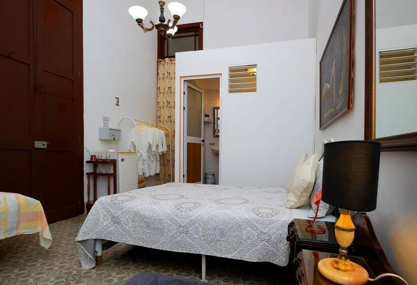 Pension Casa Colonial Marlen Y Lachi