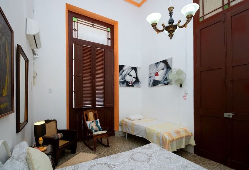 Pension Casa Colonial Marlen Y Lachi