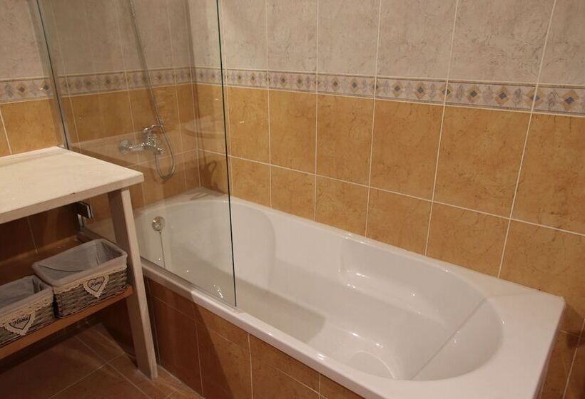 بنسيون Chateau Batalha