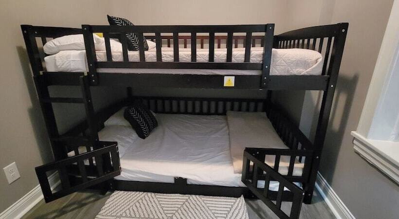 ペンション Chicago Avenue Inn