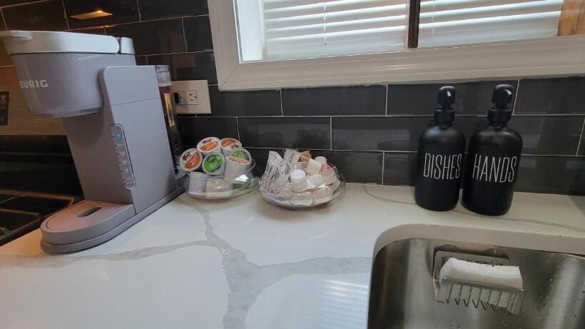 ペンション Chicago Avenue Inn