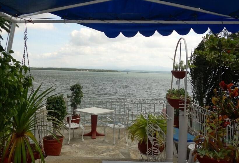 پانسیون Casa Los Delfines