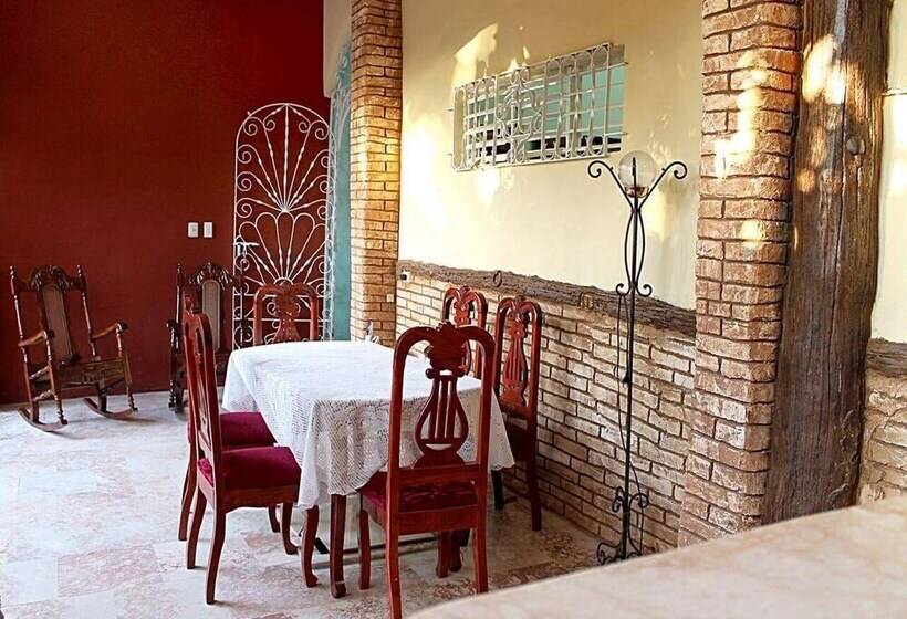 Pension Hostal Sun Life Trinidad