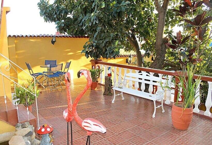 Pension Hostal Sun Life Trinidad