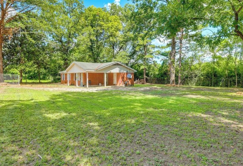 Pet Friendly Brent Home W/ Spacious & Fenced Yard!