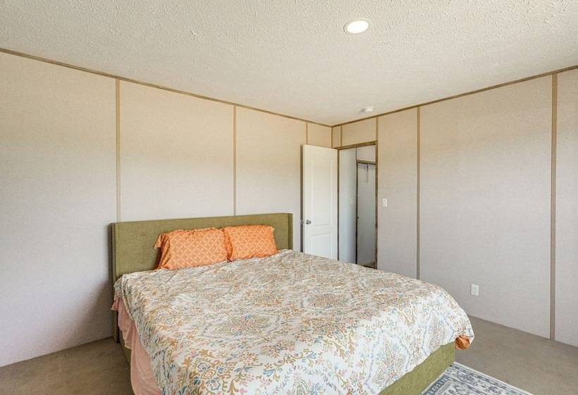 Pet Friendly Kempner Escape Near Parks & Trails!