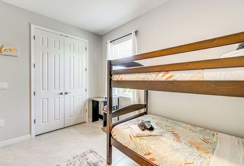 Pet Friendly Port Charlotte Home W/ Gas Grill!