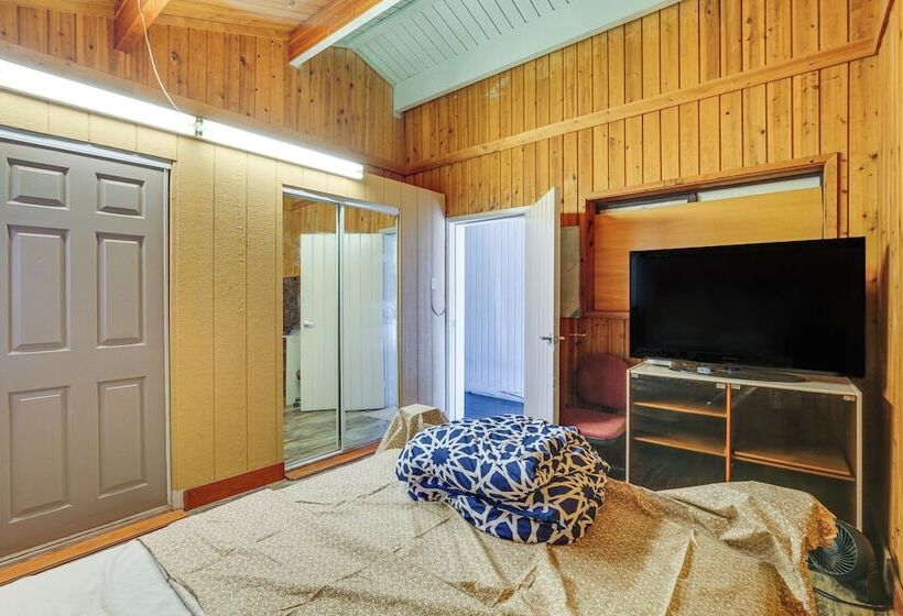 Pet Friendly Ramona Home W/ Mountain Views!