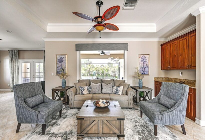 Golf & Hike: Lehigh Acres Home W/ Pool & Lanai