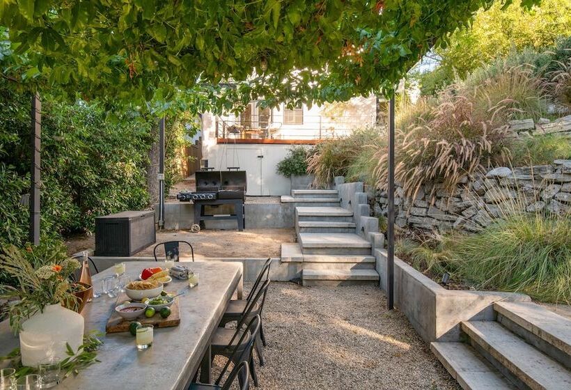 Silver Screen By Avantstay Luxe Backyard Escape