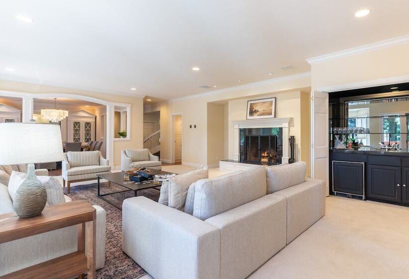 Tahoe Star By Avantstay 7mins To Incline Village, Luxe Mansion