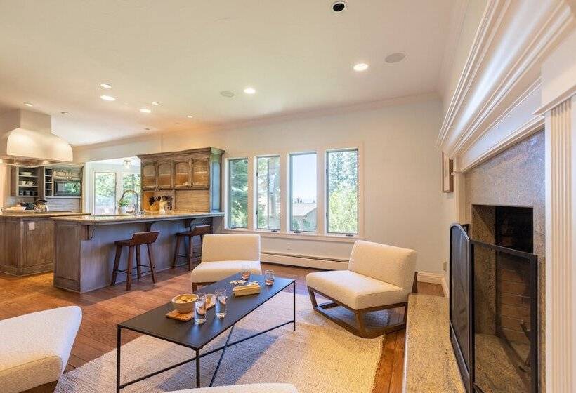 Tahoe Star By Avantstay 7mins To Incline Village, Luxe Mansion
