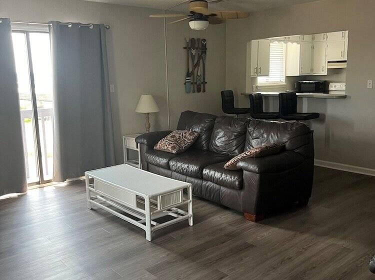 The Moorings Hotel And Marina