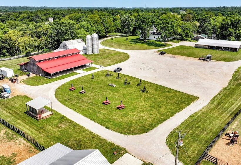 Vineyard Retreat At George Vest Historical Home