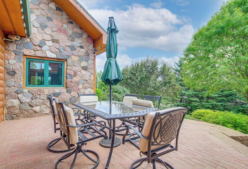 Waterfront Central Wisconsin Cabin W/ Indoor Pool!