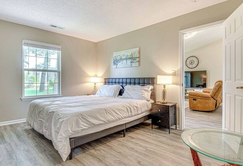 Westfield Home W/ Furnished Patio: 2 Mi To Park St