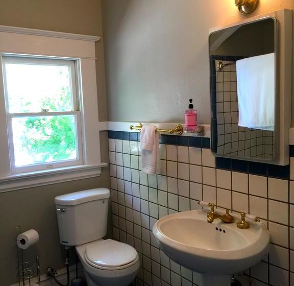 צימר Bordeaux Inn Lodi