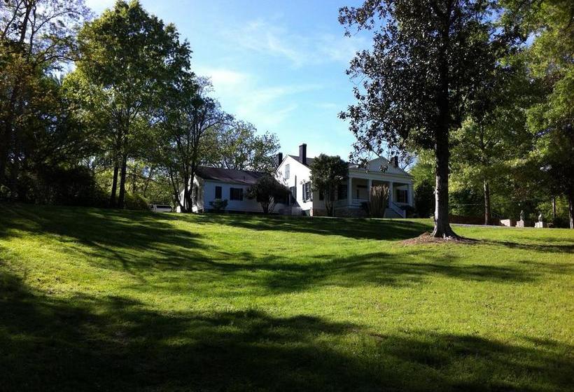 مبيت وإفطار Collina Plantation Inn