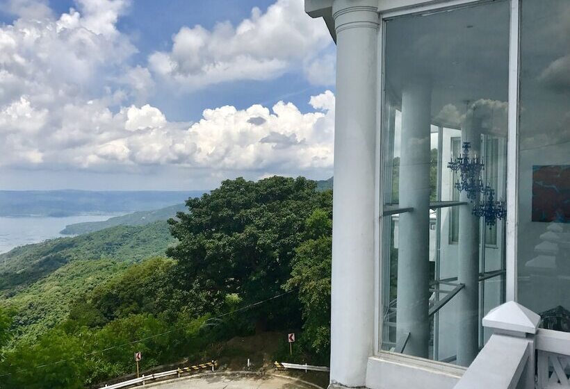 تختخواب و صبحانه Costiera Fermiliana Tagaytay