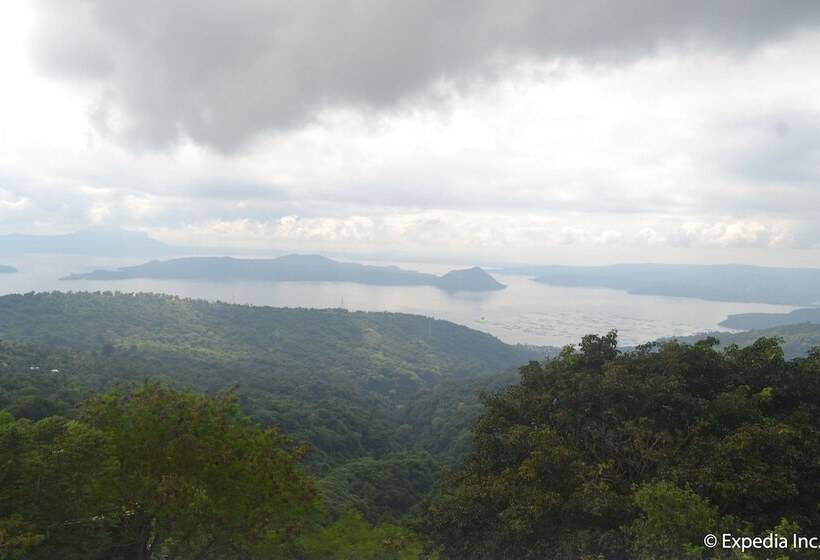 تختخواب و صبحانه Costiera Fermiliana Tagaytay