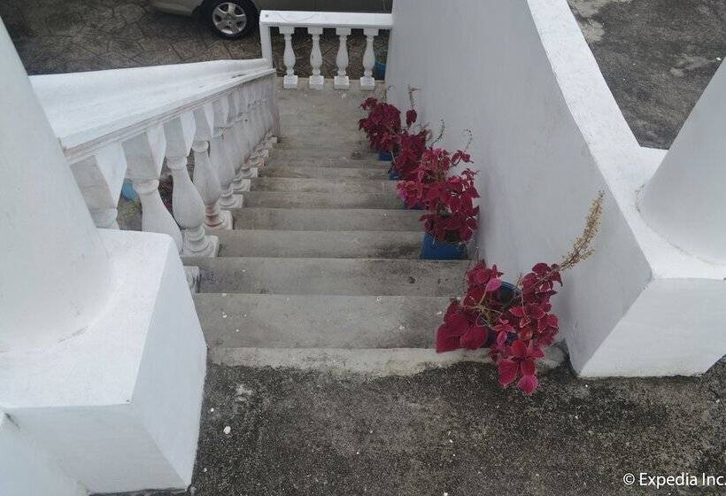 تختخواب و صبحانه Costiera Fermiliana Tagaytay