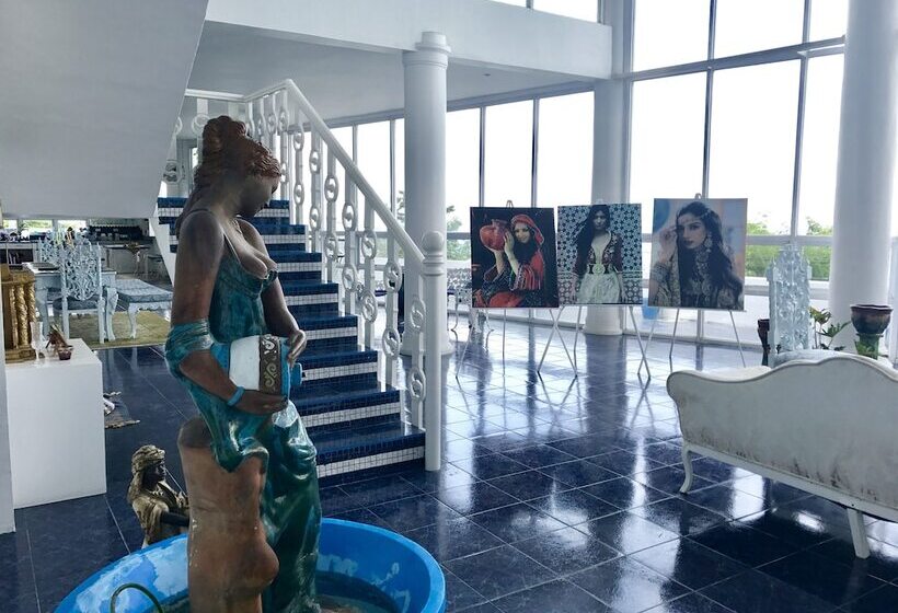 تختخواب و صبحانه Costiera Fermiliana Tagaytay