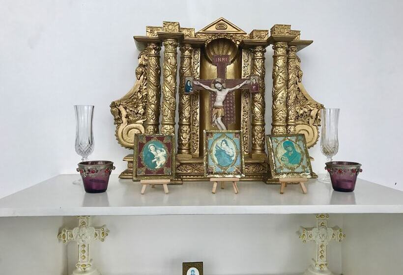 تختخواب و صبحانه Costiera Fermiliana Tagaytay