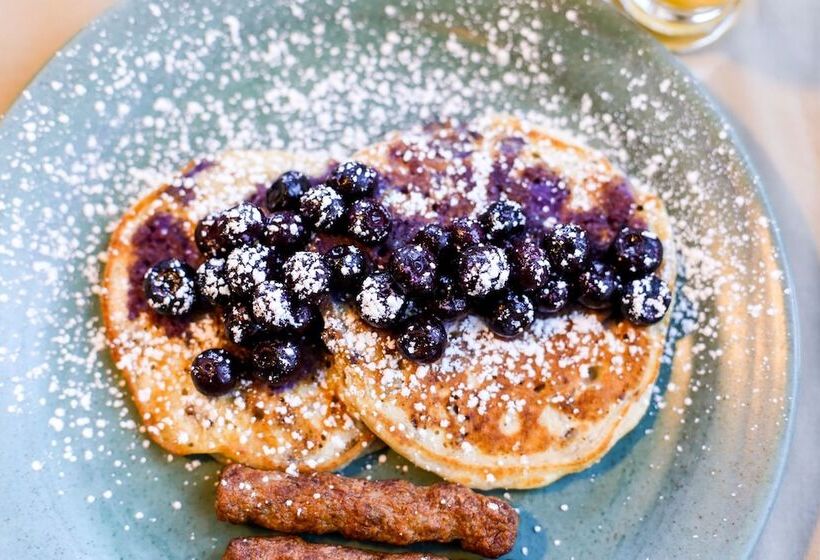 住宿加早餐  Lake Pointe Inn