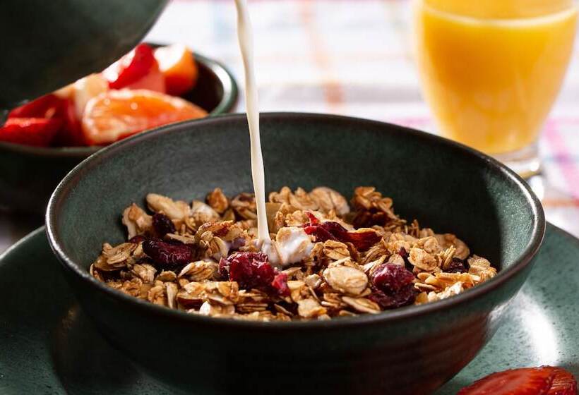 住宿加早餐  Lake Pointe Inn