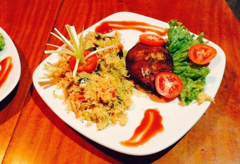 ベッドアンドブレックファースト Sunset Surfing Beach Resort