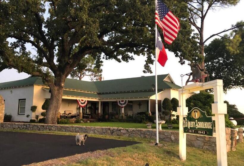 Bed and Breakfast The Old Liberty Schoolhouse