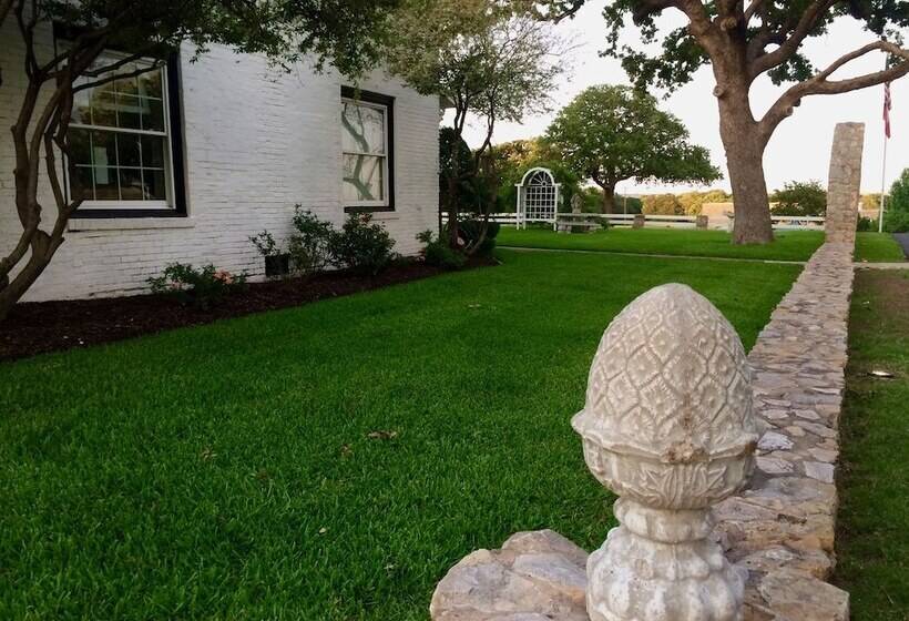 민박 The Old Liberty Schoolhouse