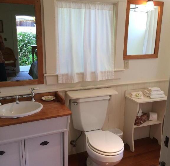 住宿加早餐  The Squibb Houses